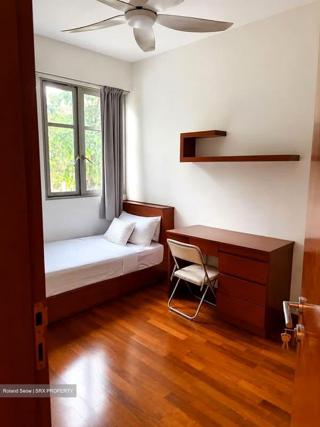 Modena (D18), Condominium #588179051